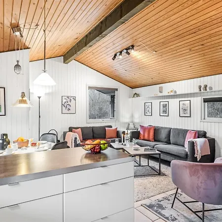 Barni - 11km From The Sea By Interhome Tatil Evi